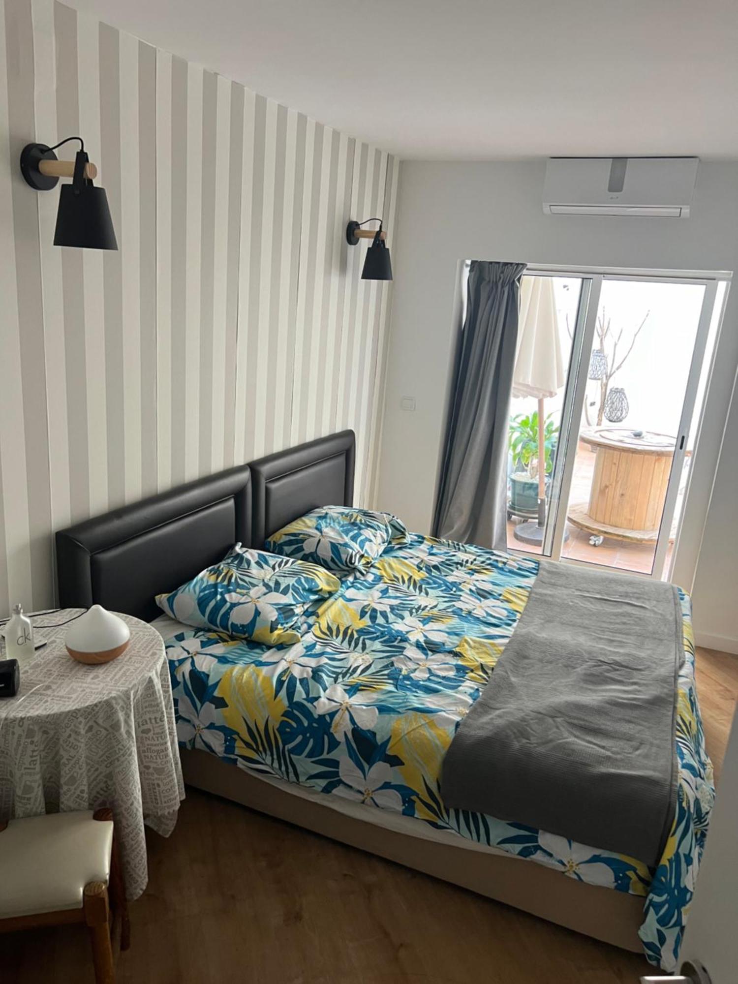 Apartamento Para Ferias 2 Minutos Da Praia コスタ・ダ・カパリカ エクステリア 写真